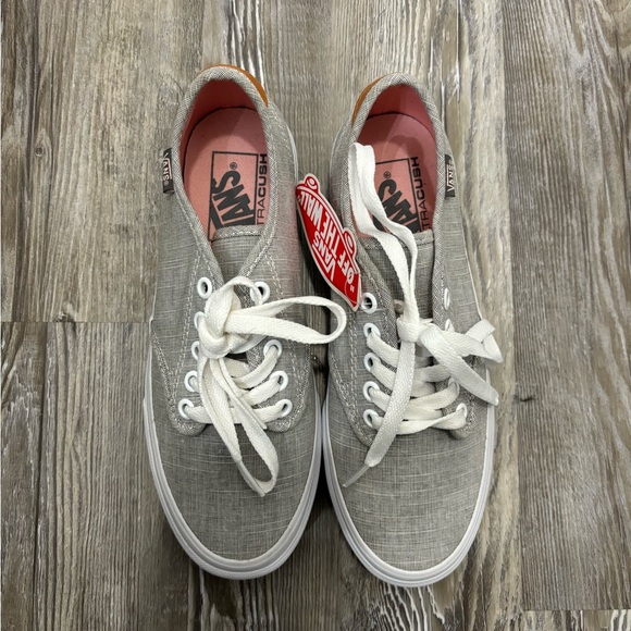 Vans Gray Women's Sneakers New with tags! Size 6 - Picture 3 of 7